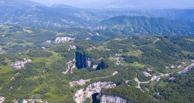 《探秘原神天生石桥》（神秘传说与隐藏任务，揭开石桥的谜团）